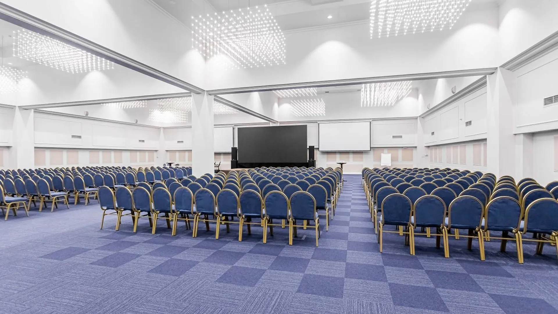 Best Western Plus Atakent Park Hotel Almaty