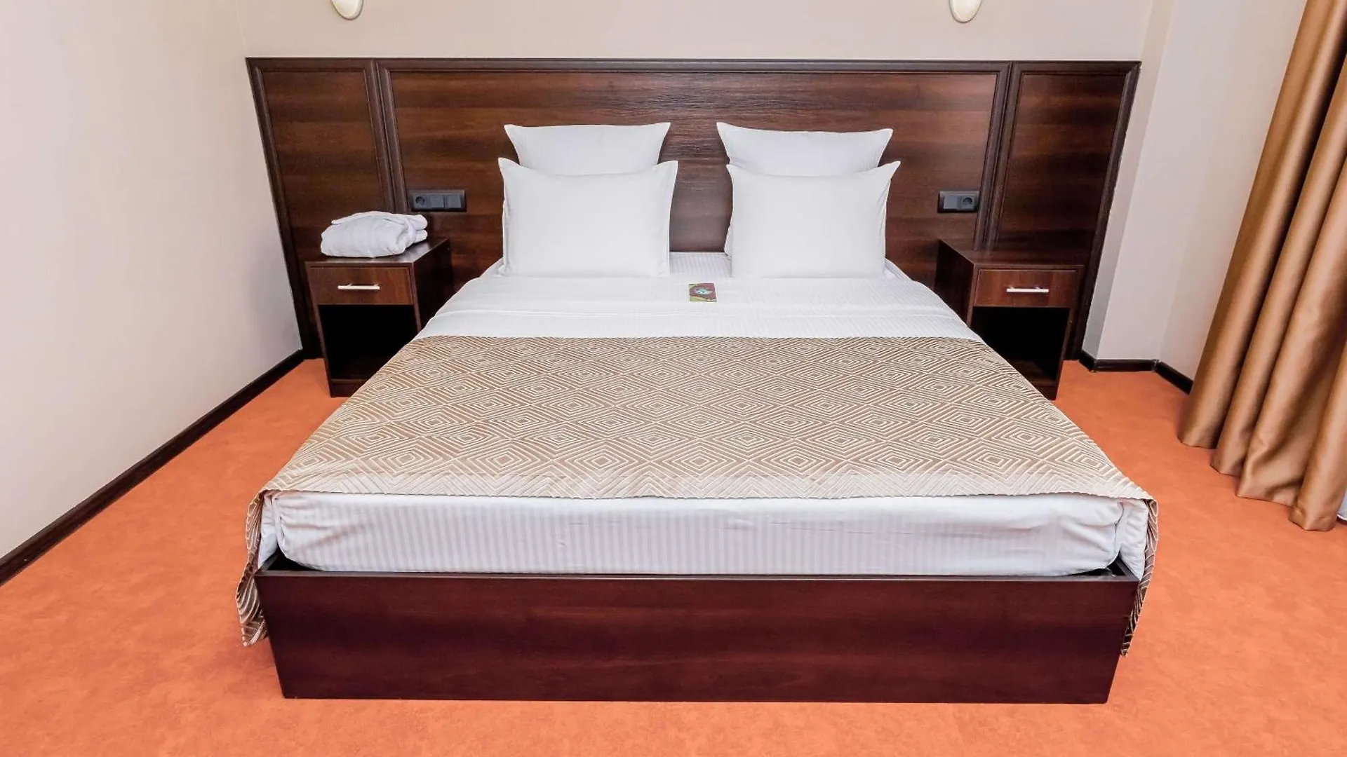 Best Western Plus Atakent Park Hotel Almaty