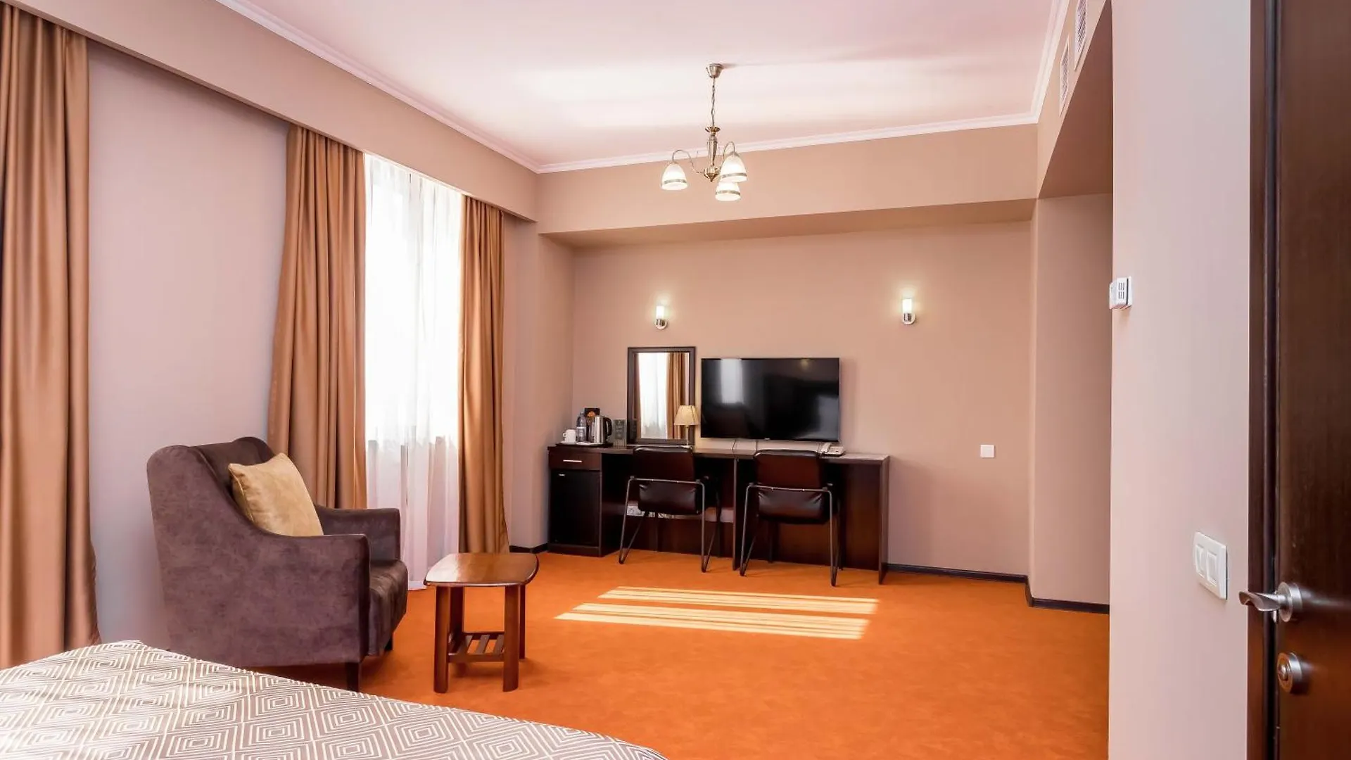 Best Western Plus Atakent Park Hotel Almaty