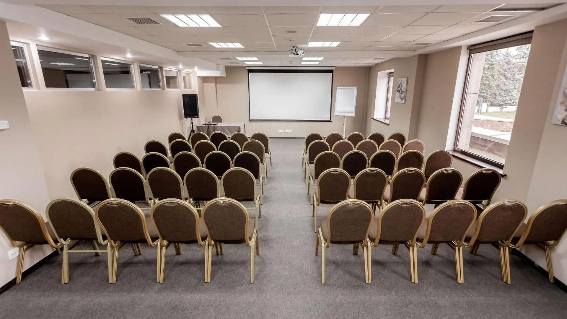 Best Western Plus Atakent Park Hotel Almaty