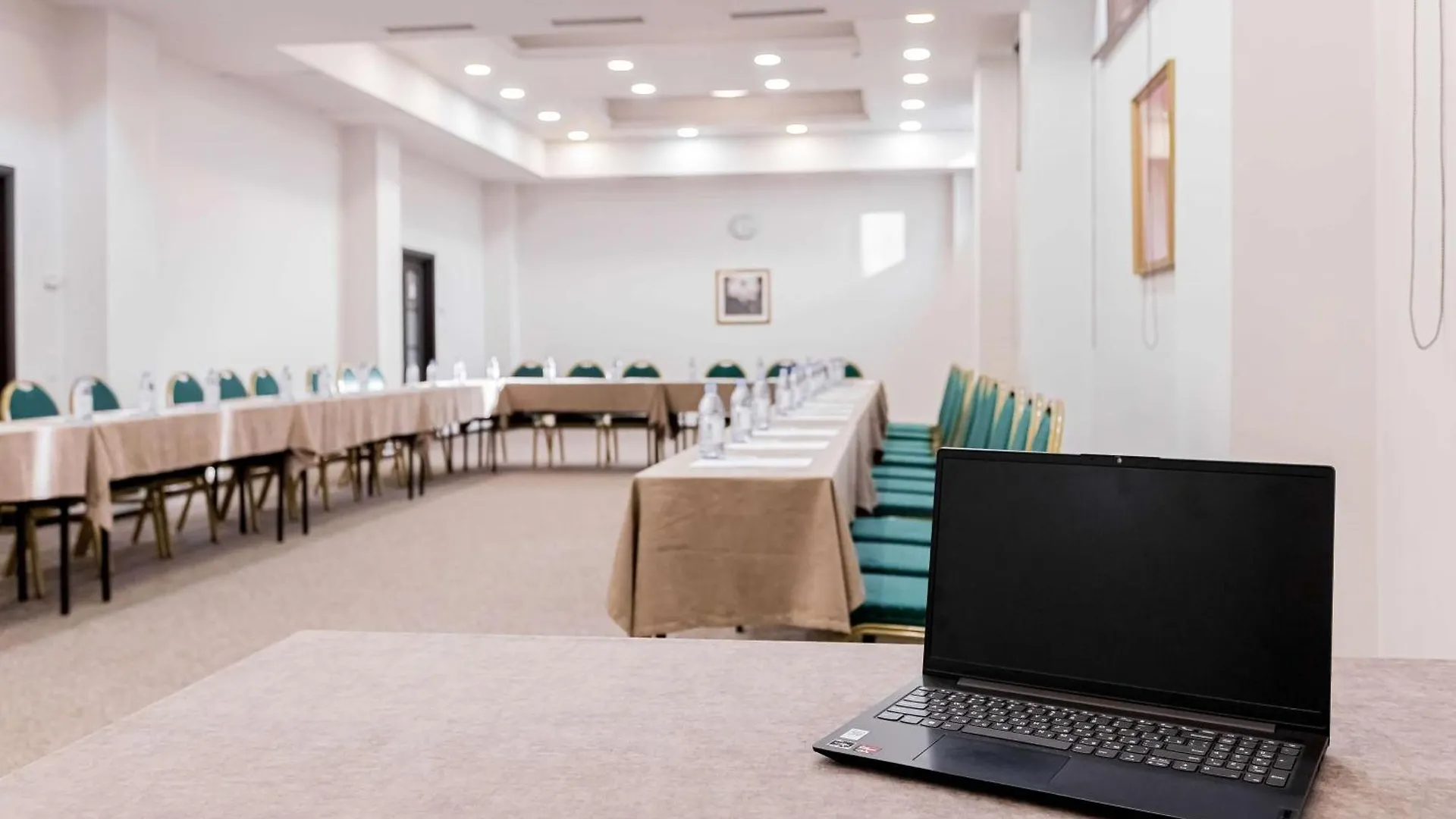Best Western Plus Atakent Park Hotel Almaty 4*,  Kasakhstan
