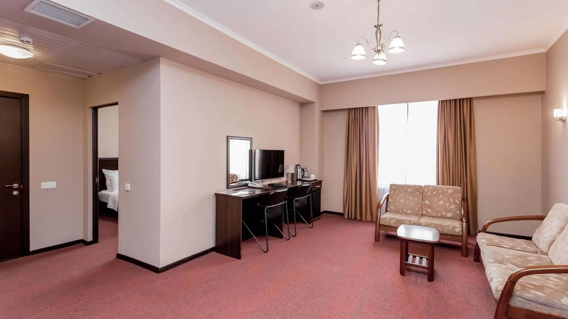 Best Western Plus Atakent Park Hotel Almaty