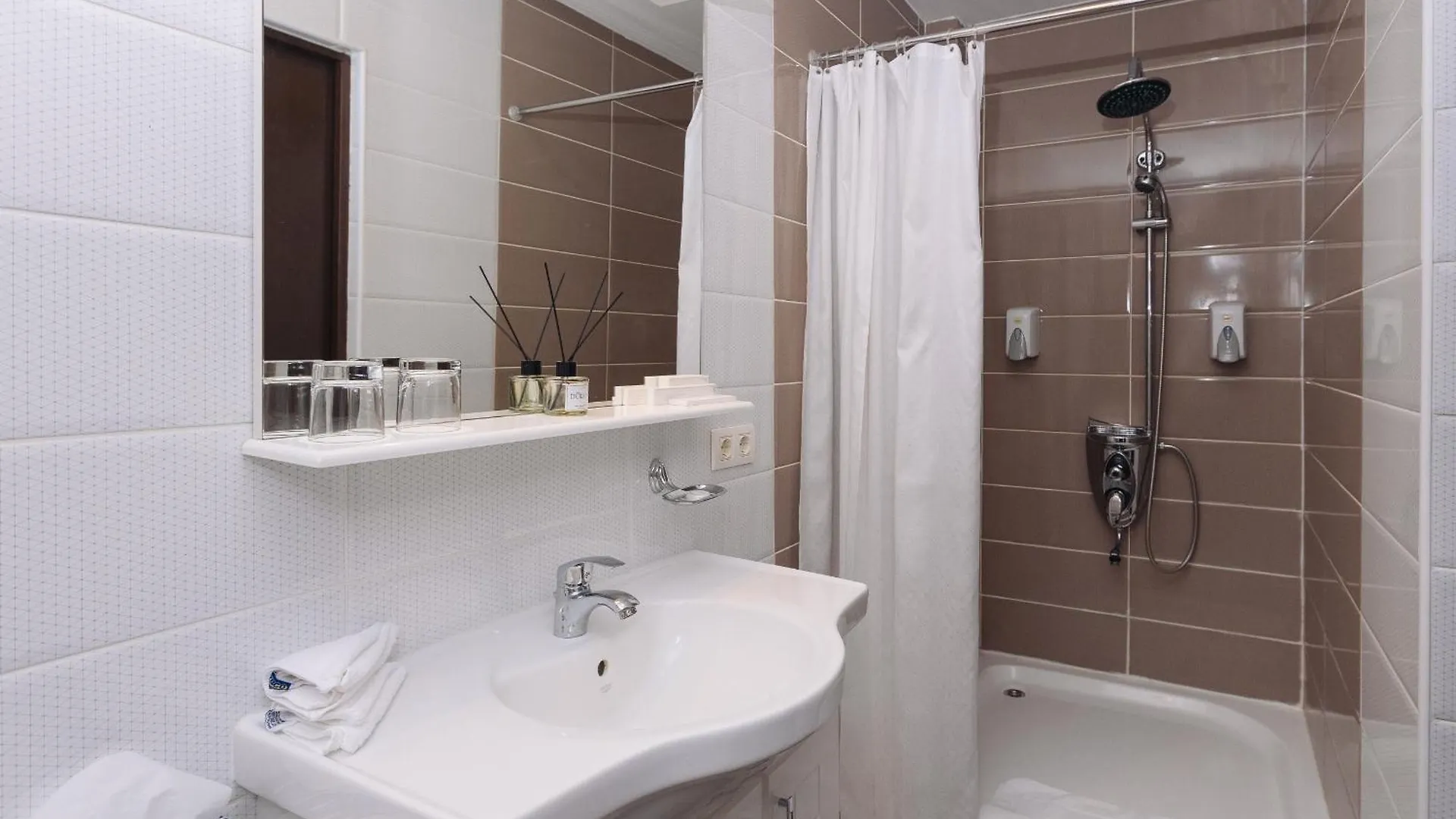 Best Western Plus Atakent Park Hotel Almaty