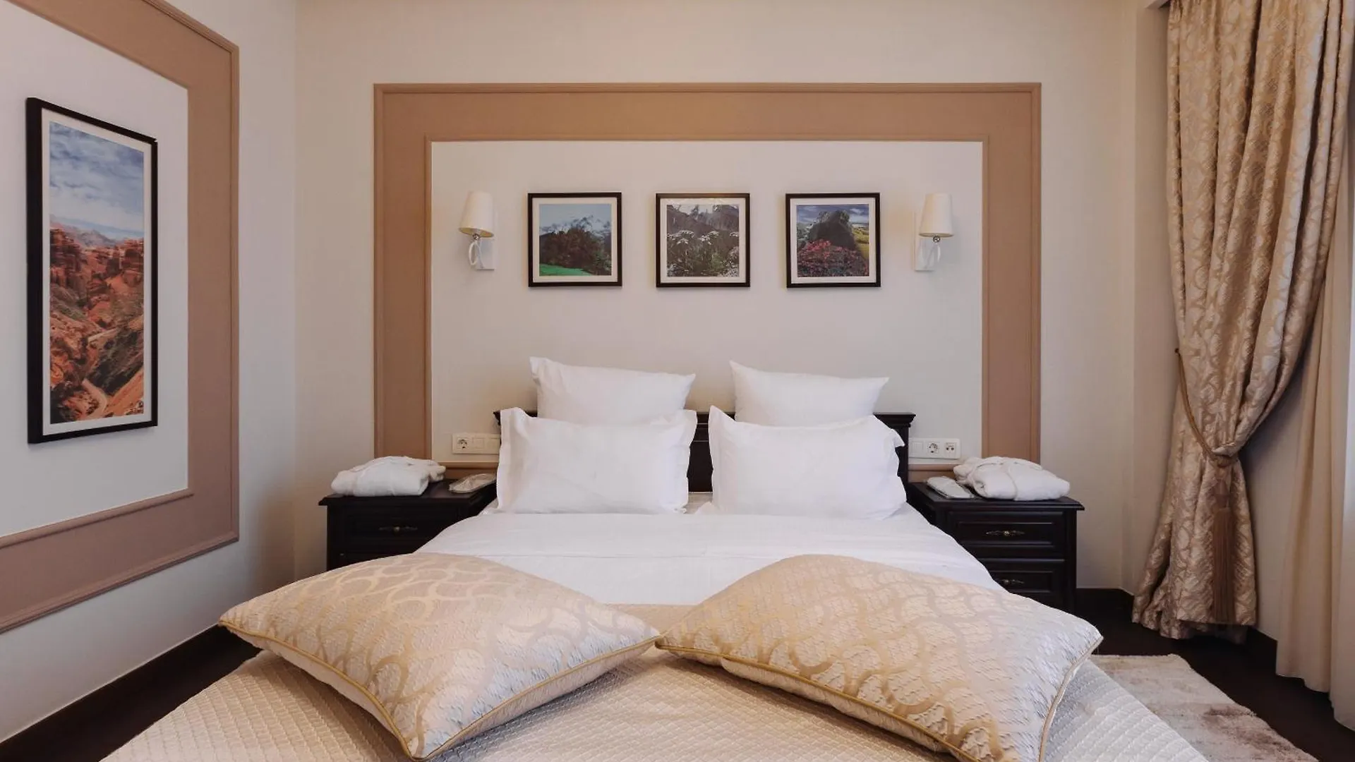 Best Western Plus Atakent Park Hotel Almaty