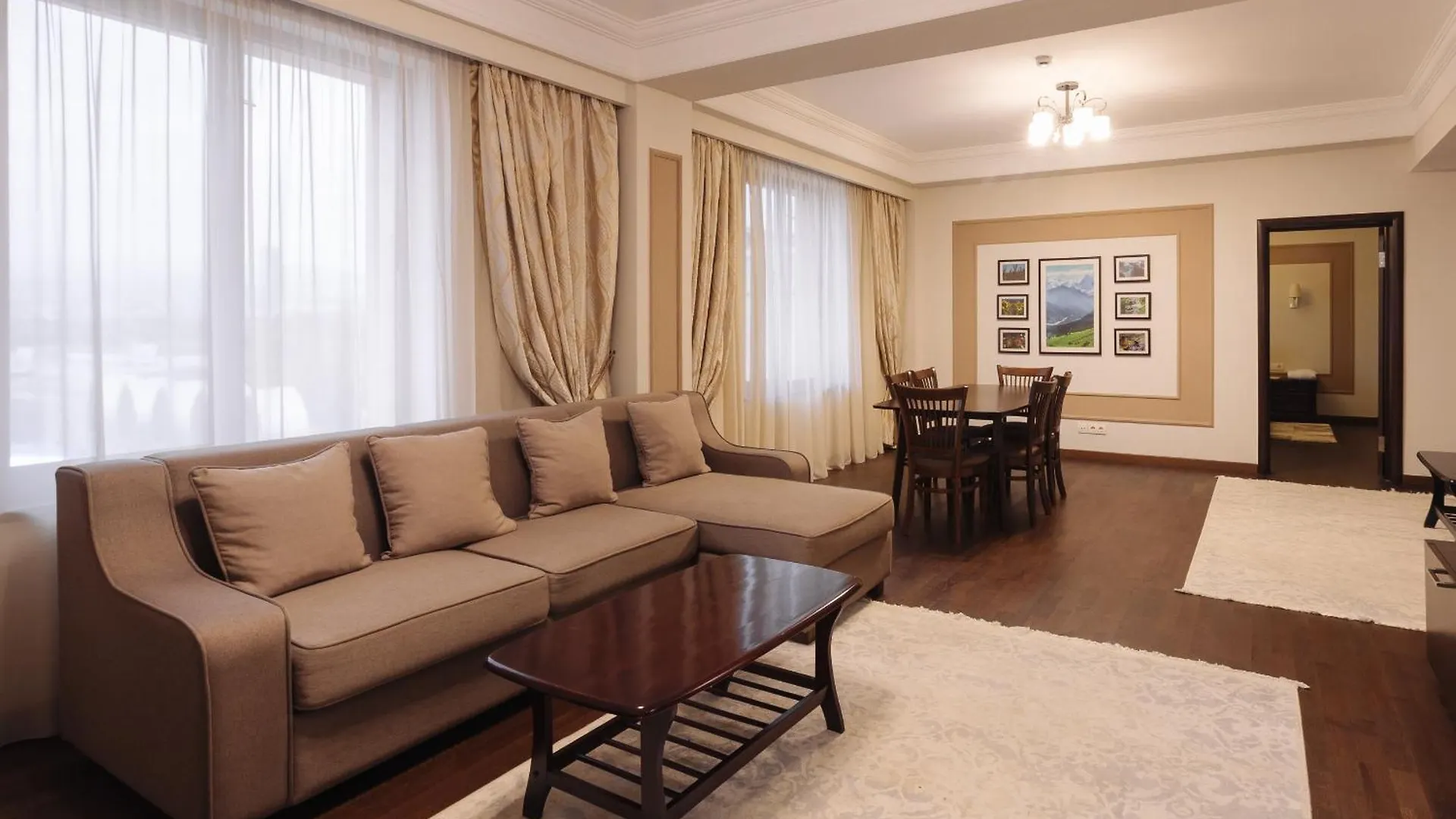 Best Western Plus Atakent Park Hotel Almaty