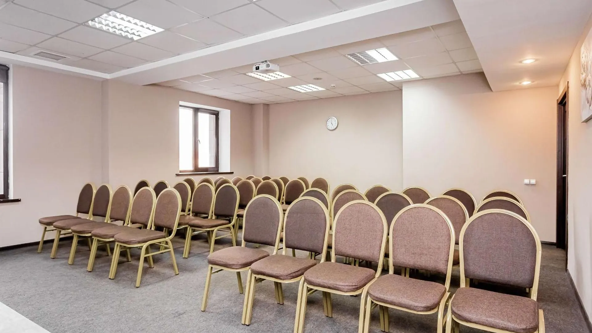 Best Western Plus Atakent Park Hotel Almaty 4*,  Kazakhstan
