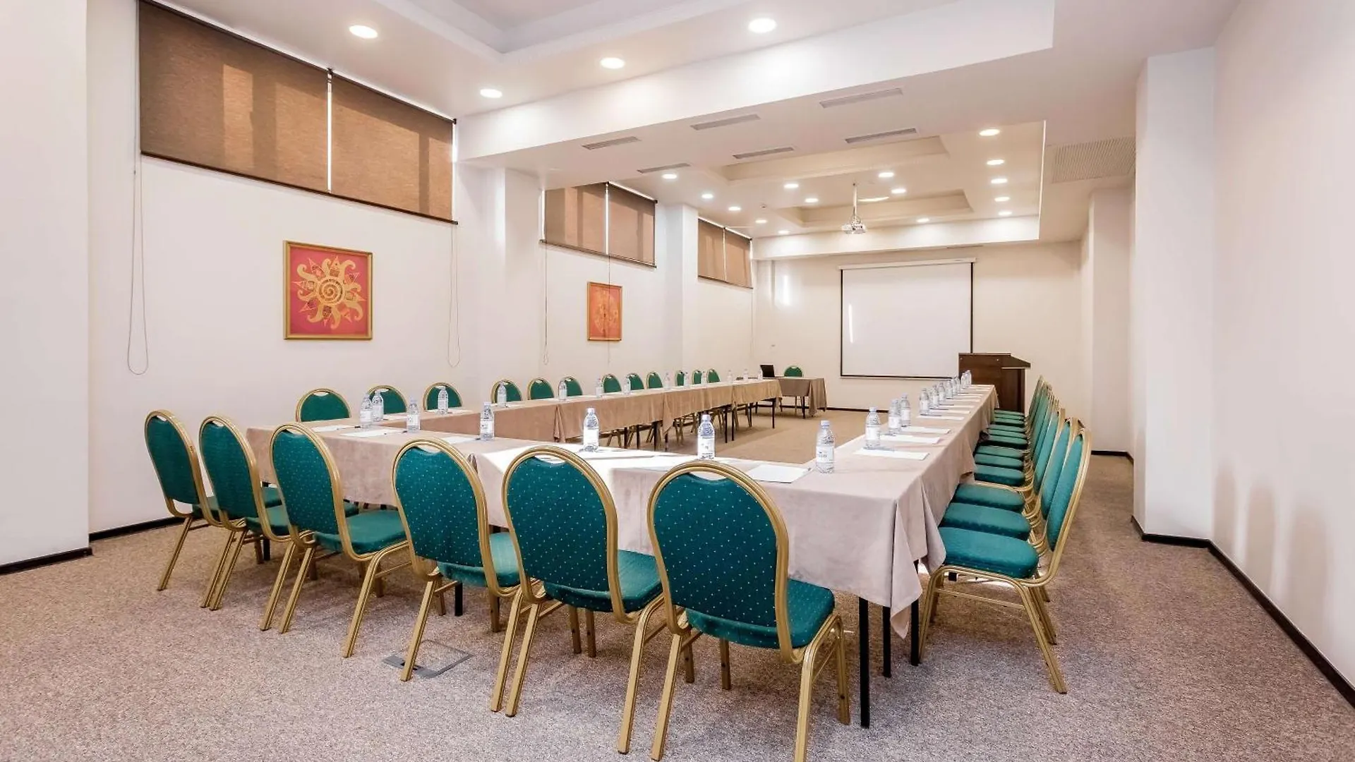 Best Western Plus Atakent Park Hotel Almaty