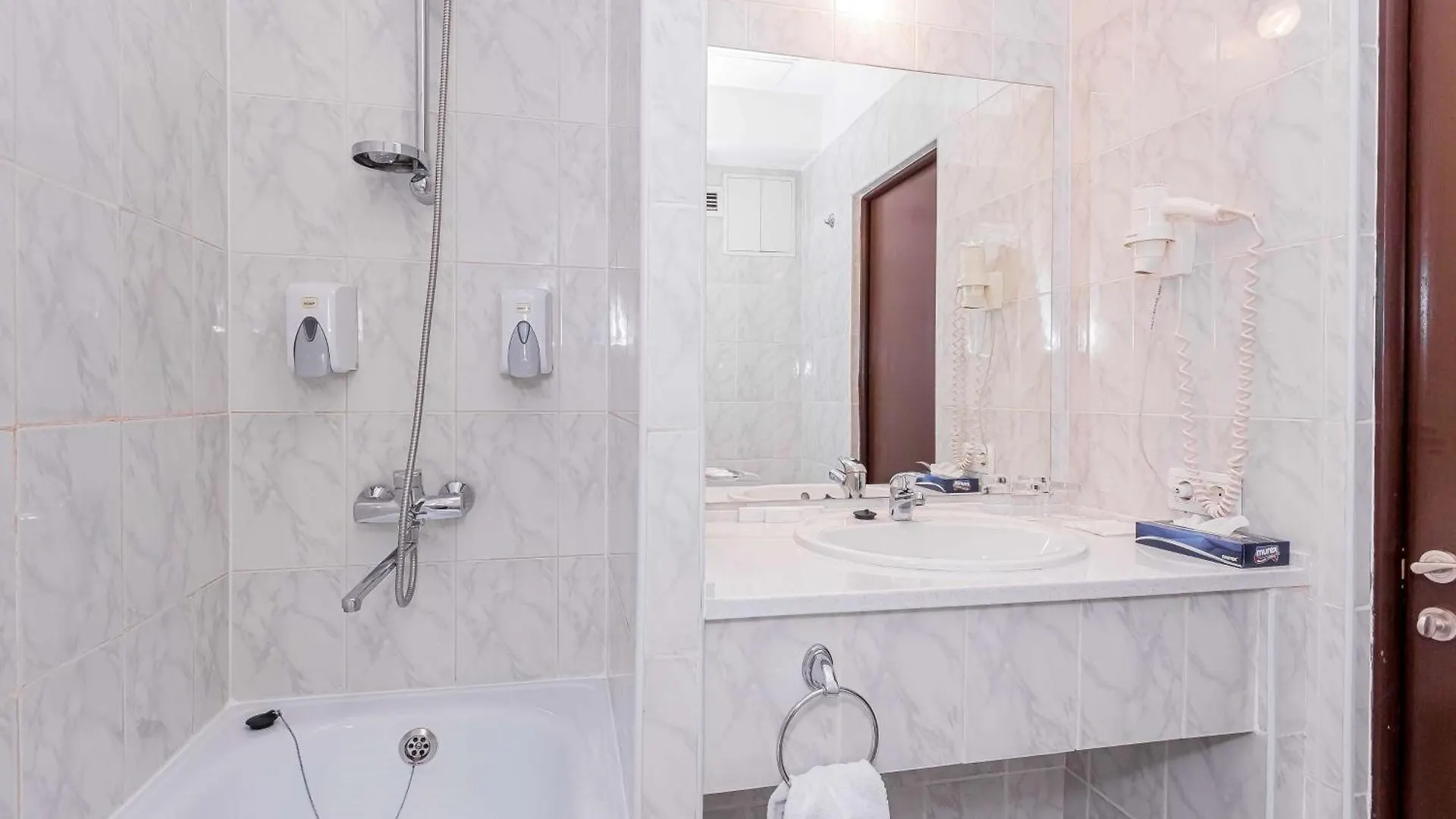 Best Western Plus Atakent Park Hotel Almatý